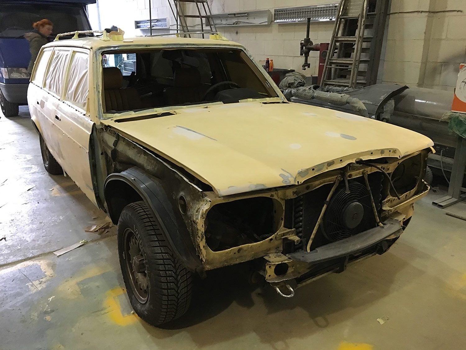 Projeto Mercedes W123